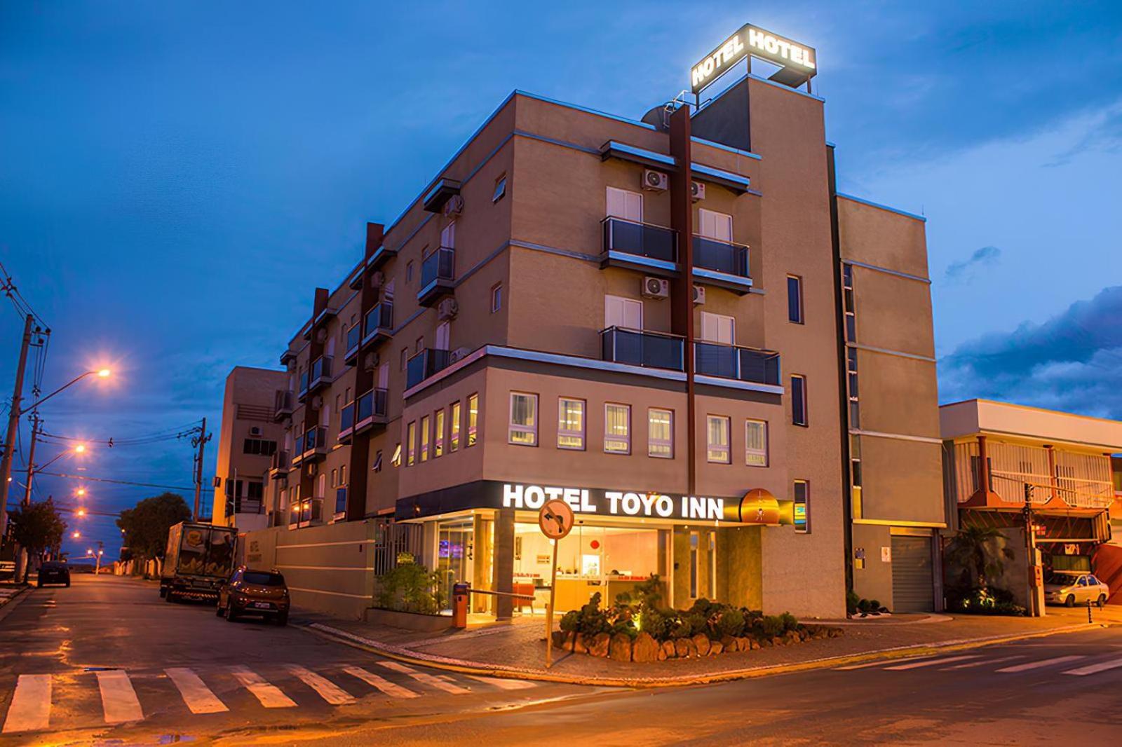 Hotel Toyo Inn Бойтува Экстерьер фото